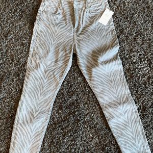 7 For All Mankind NWT - sz 31 super skinny